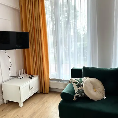 Apartament Michel Verona Miedzyzdroje Exterior photo